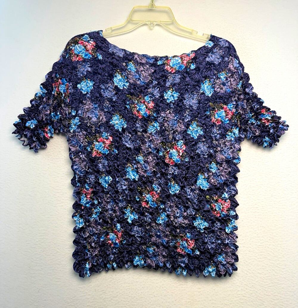 Purple Floral Popcorn Puff Short Sleeve Scoop Neck Blouse One Size Y2K vintage